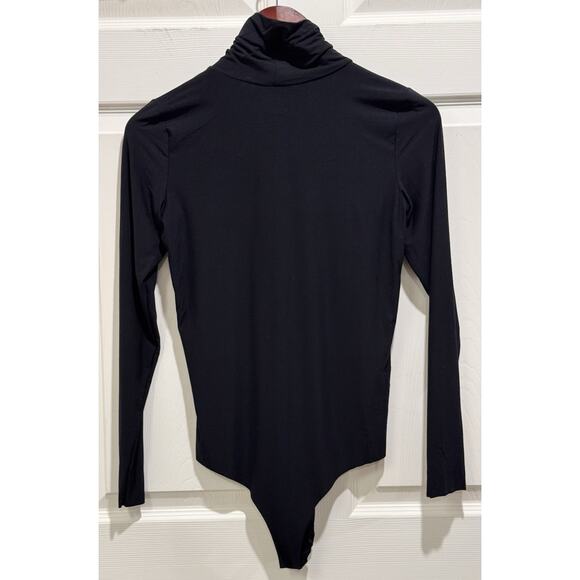 Commando Butter Turtleneck Bodysuit Black Size Large - Picture 7 of 8